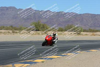 media/Mar-24-2025-Moto Forza (Mon) [[57ce5c5cff]]/3-Beginner Group/Session 3 (Turn 6 Inside)/